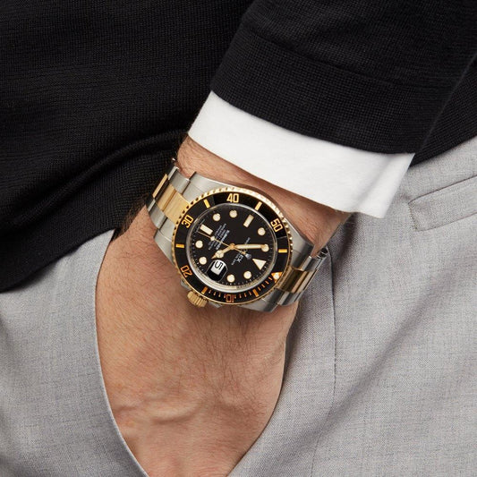 Trendy Submariner Dual Tone Quartz Watch With Silver Gold Dial & Stainless Steel Strap For Men