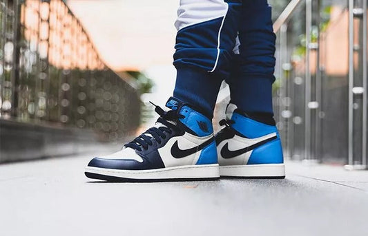 Air Jordan 1 Retro High OG Obsidian University Blue Sail Shoes