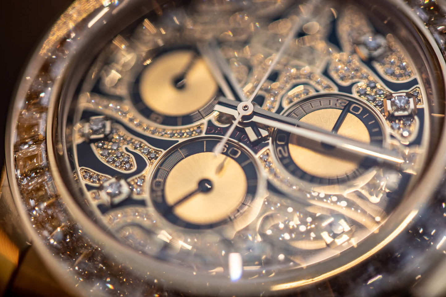 Cosmograph Daytona Chronograph Quartz Men's Watch With Diamond, Rose Gold Color Case And Designer Dial