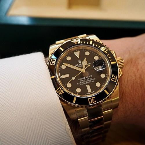 Submariner Quartz Gold Black Dial Metal Men's Watch