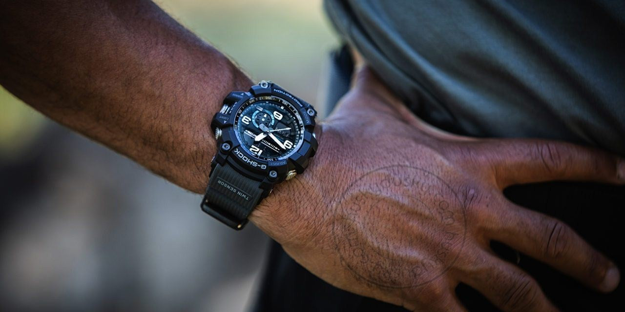 Casio G-Shock Analog Digital Grey Belt Men's Watch For Man GA-1000-1A8 Mud-Resist Multi Color Dial Day And Date Gift Watch Gshock